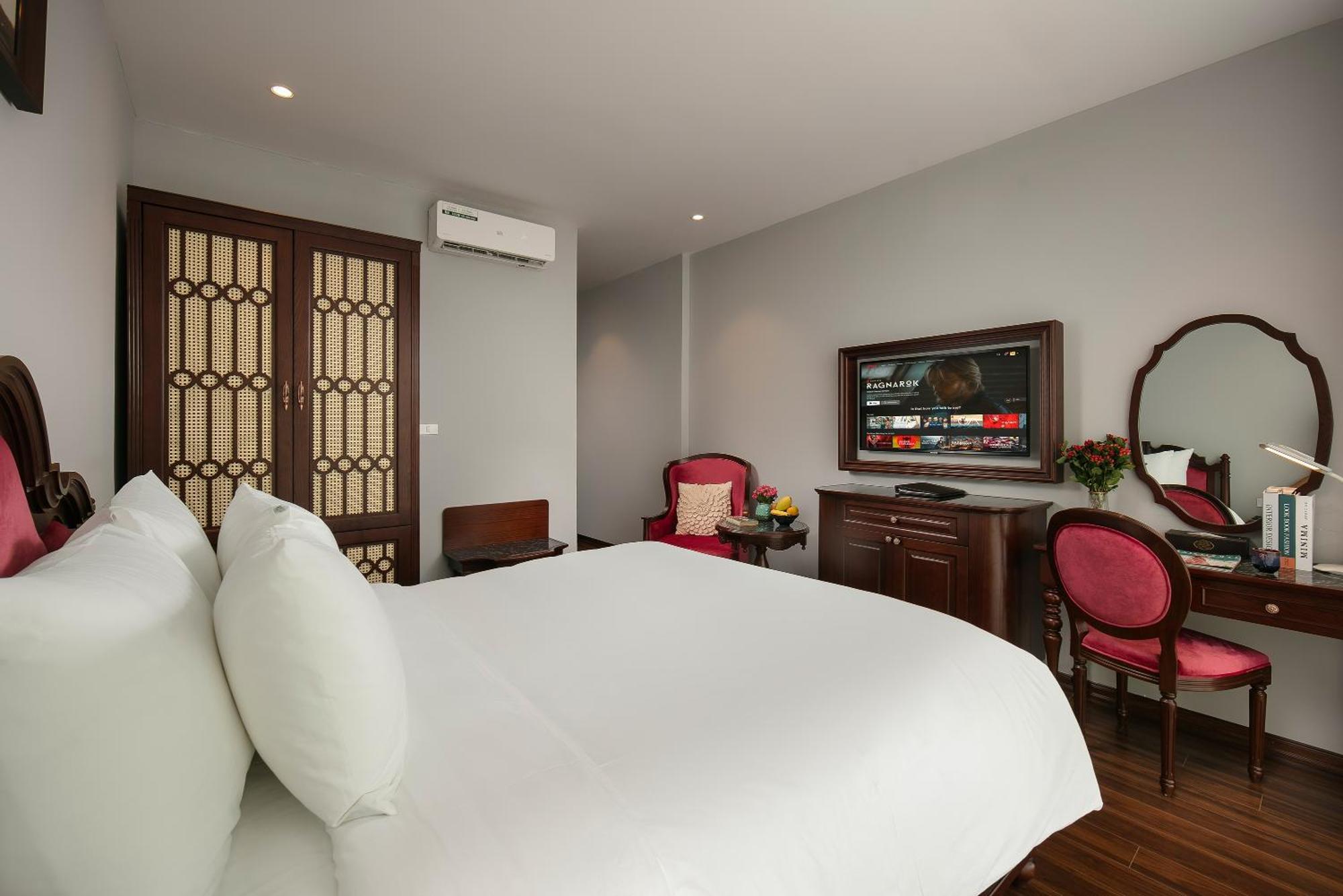 Serene Central Hotel Ханой Екстериор снимка