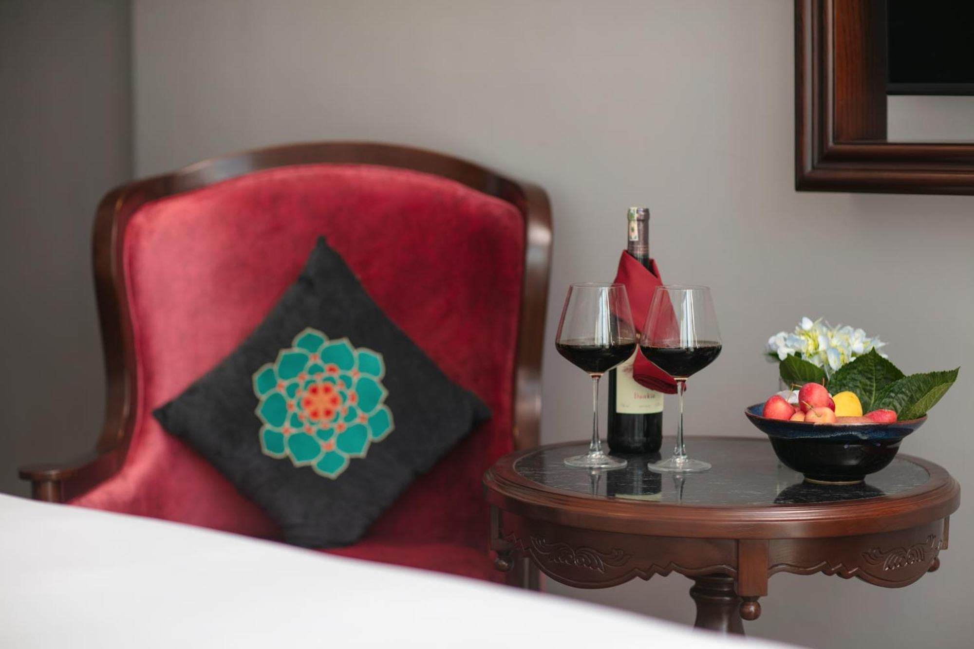 Serene Central Hotel Ханой Екстериор снимка